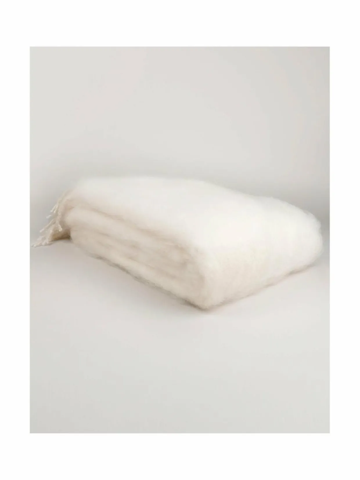 Aurora-mohairhuopa 115 x 180 cm