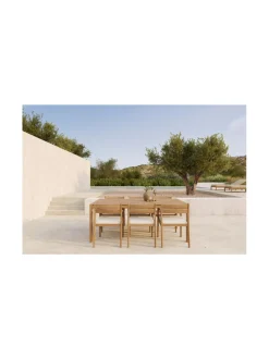 Bok ulkokaluste ruokapöytä