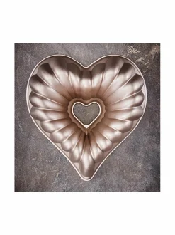 Contoura Heart Cake Tin -kakkuvuoka