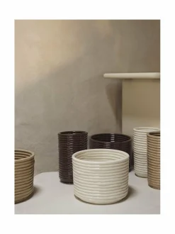 Corduroy-keraaminen maljakko