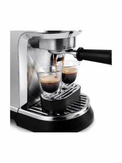 Dedica Maestro Plus -espressokeitin