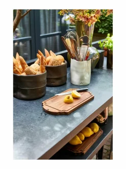 Dented Crock -keittiövälineteline