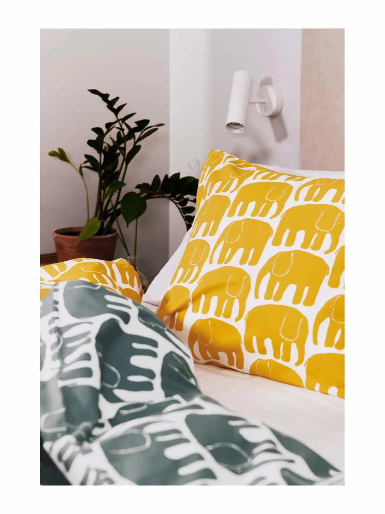 Elefantti-tyynyliina 50 x 60 cm