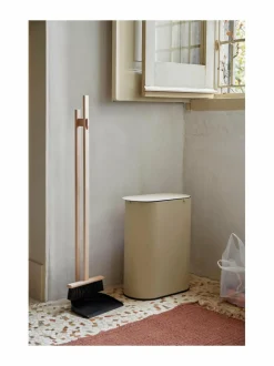 Enkel-teräsroskakori