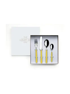 Fantasia lasten aterinsetti, 4 osaa