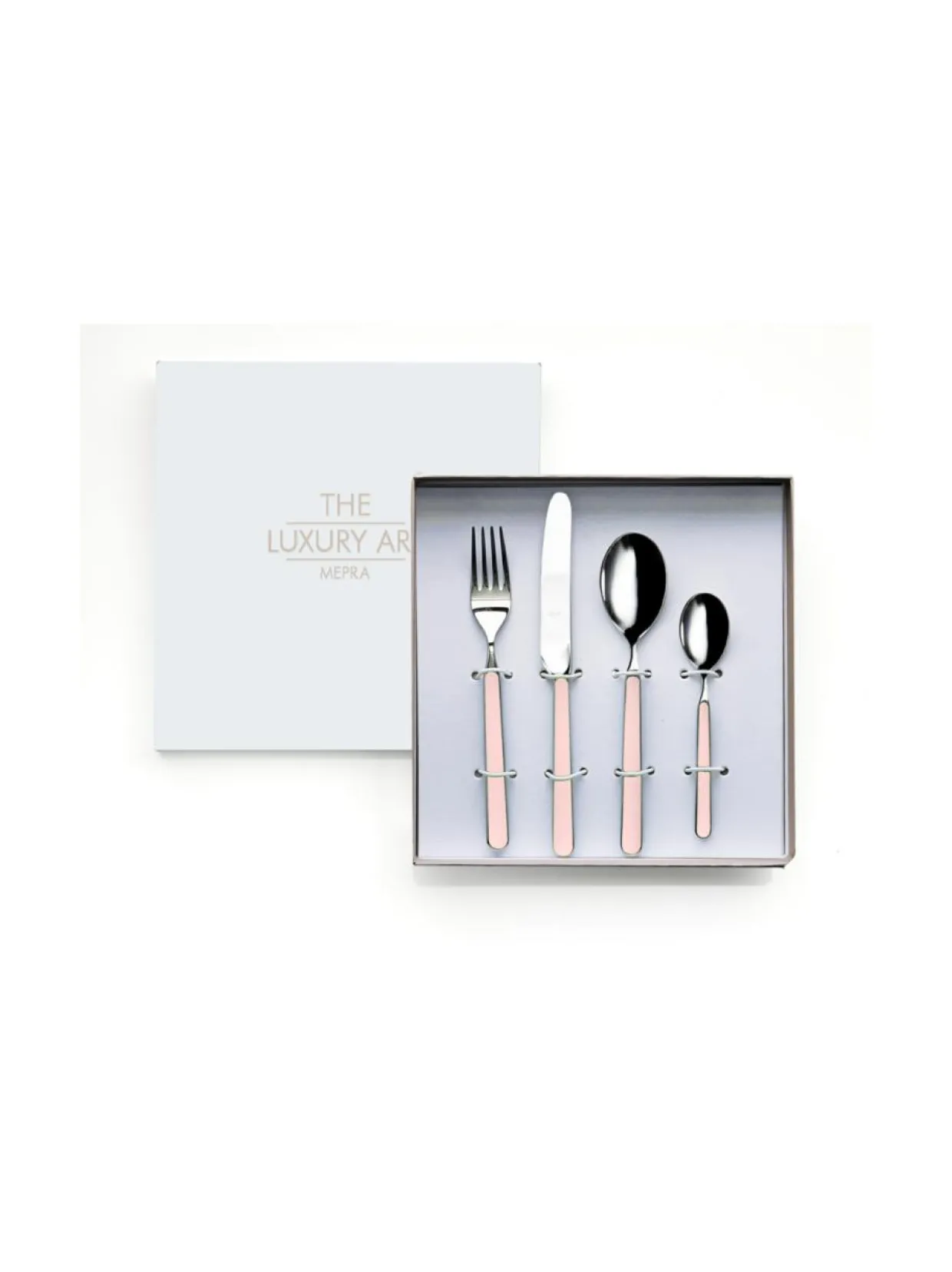 Fantasia lasten aterinsetti, 4 osaa