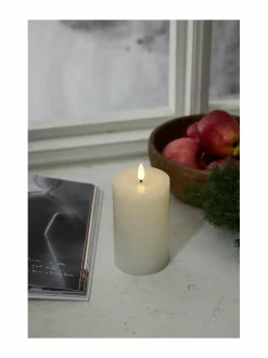 Flamme Flow LED -kynttilä 7,5 x 7,5 x 15 cm