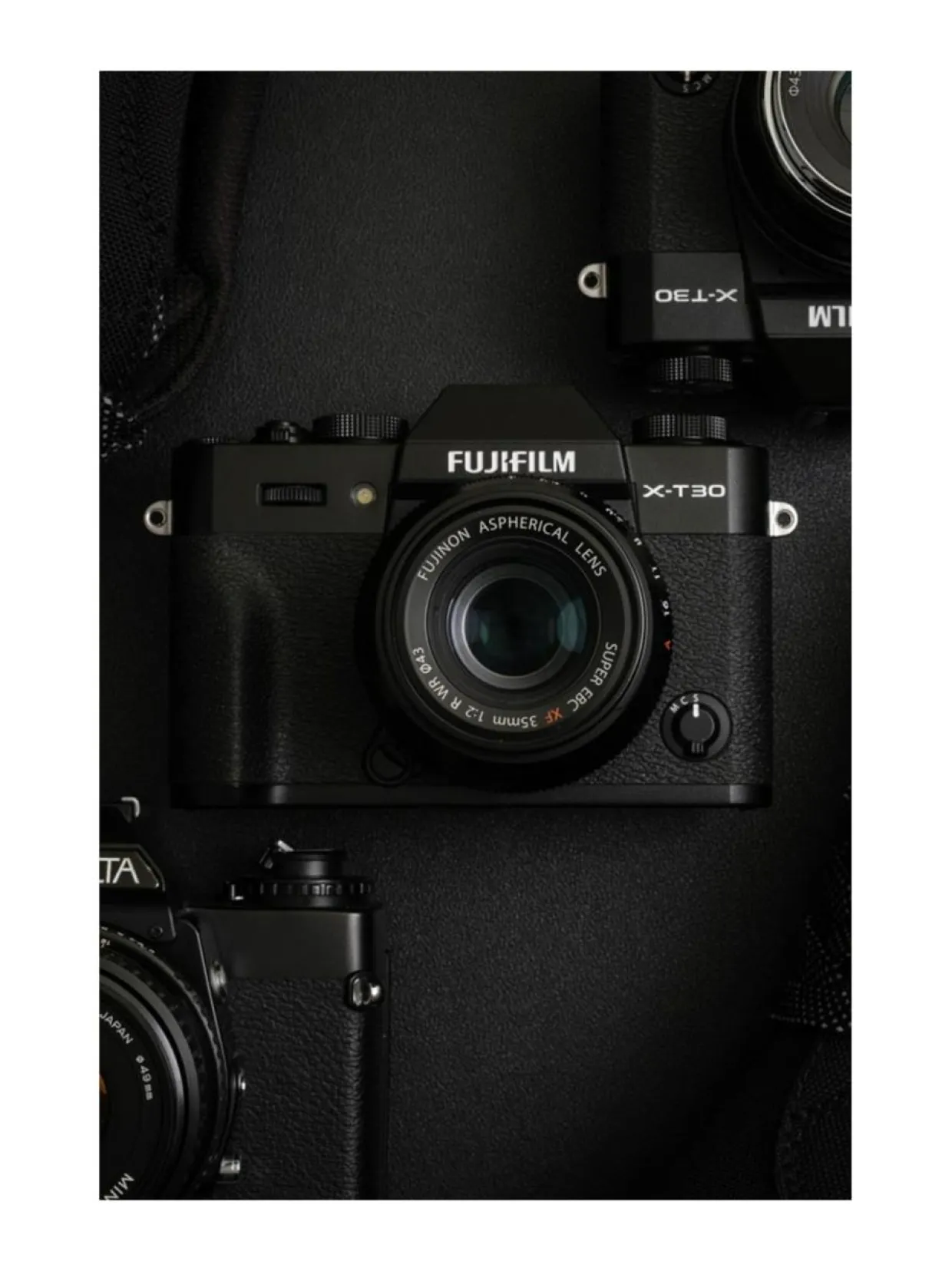 Fujifilm X-T30 II runko - Musta