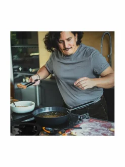 Hard Face Sauté -paistinpannu kannella, 28 cm