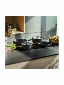 Hard Face Sauté -paistinpannu kannella, 24 cm