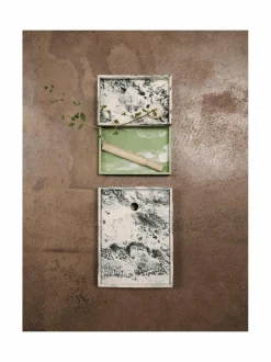 Mist-säilytystarjotin