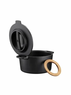 Norden-valurautapata 4 l