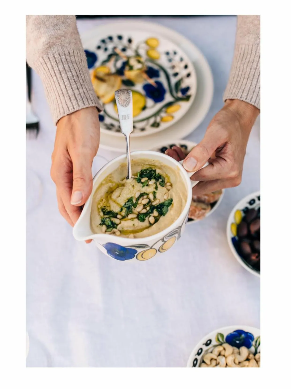 Paratiisi-kaadin, pieni