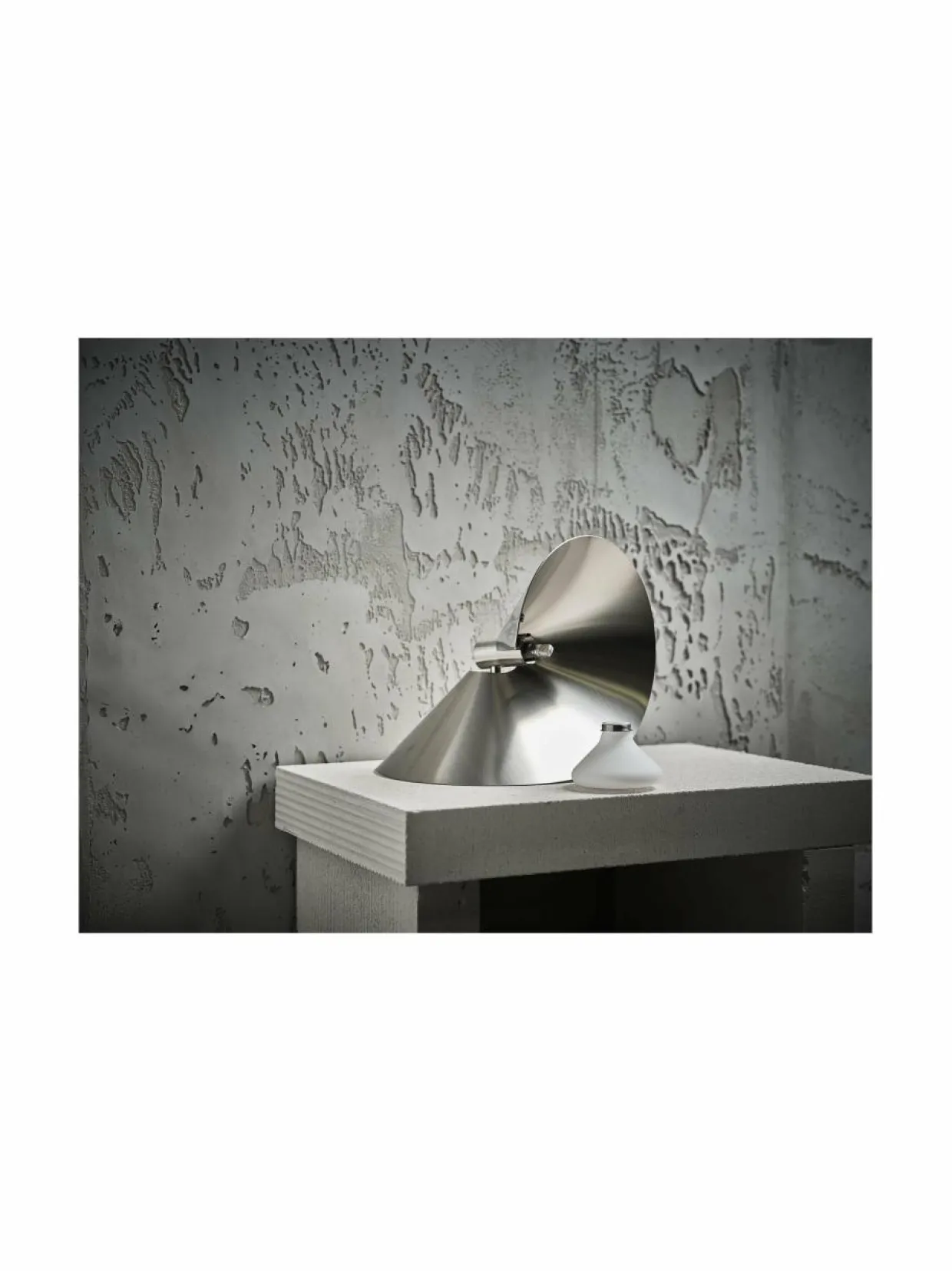 Peel-pöytävalaisin