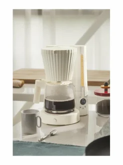 Plissé-kahvinkeitin