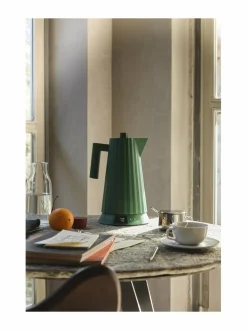 Plissé-vedenkeitin lämpötilansäädöllä 1,7 l