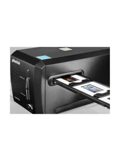 Plustek OpticFilm 8200i SE filmiskanneri