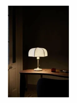 Poem-pöytävalaisin