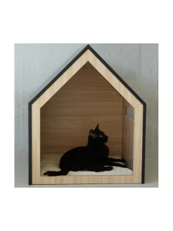 Puinen lemmikkitalo - Symmetrinen