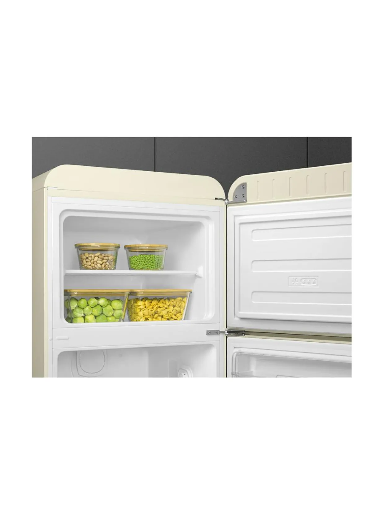 Smeg FAB30RCR5 -jääkaappipakastin, kermanvalkoinen oikeakätinen