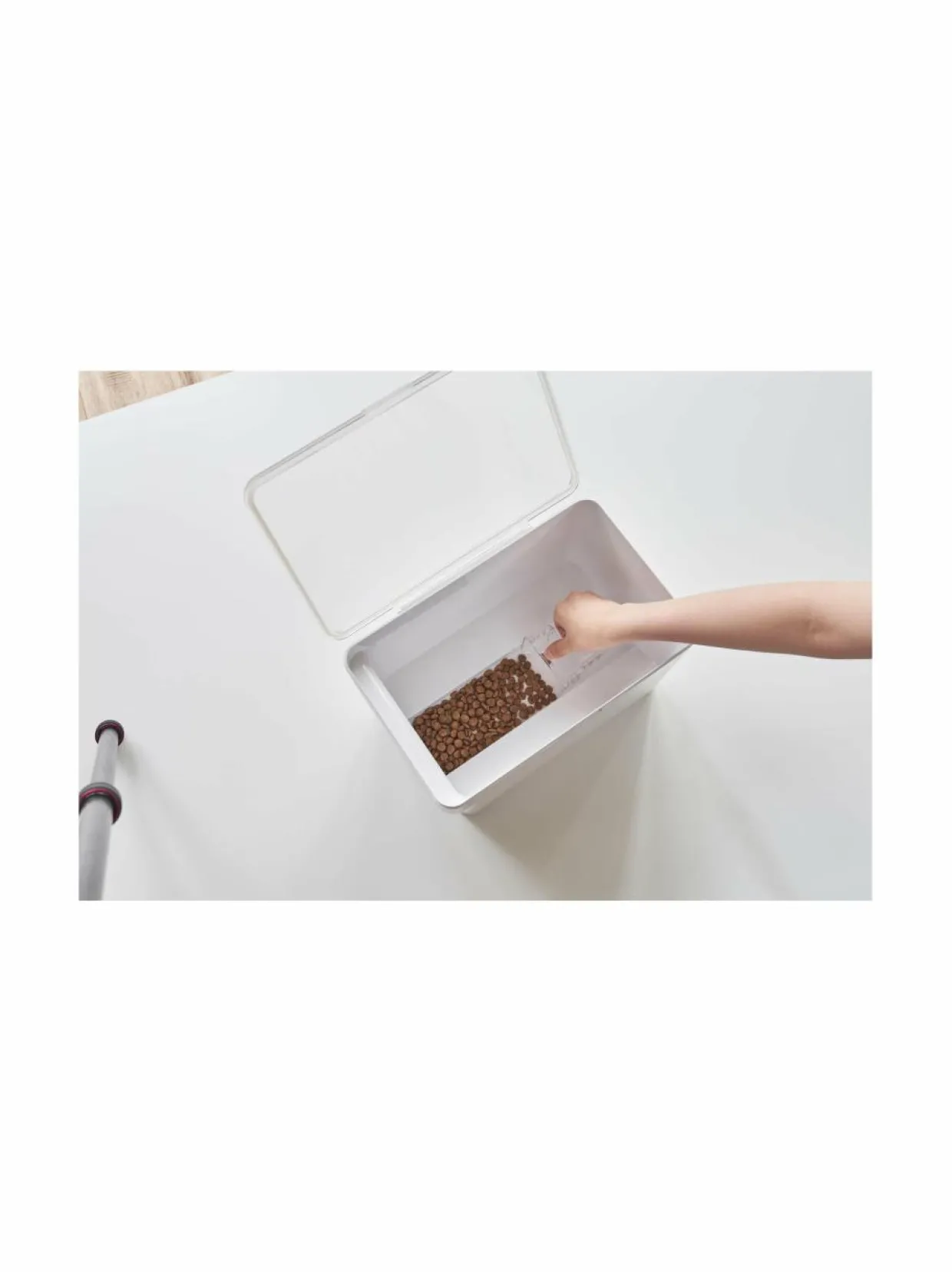 Tower Pet Food -säilytyslaatikko 6 l