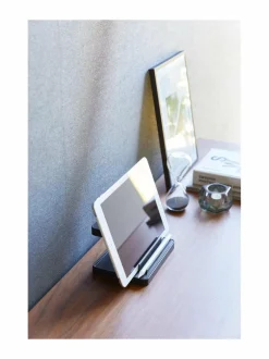 Tower Smartphone & Device -latausteline