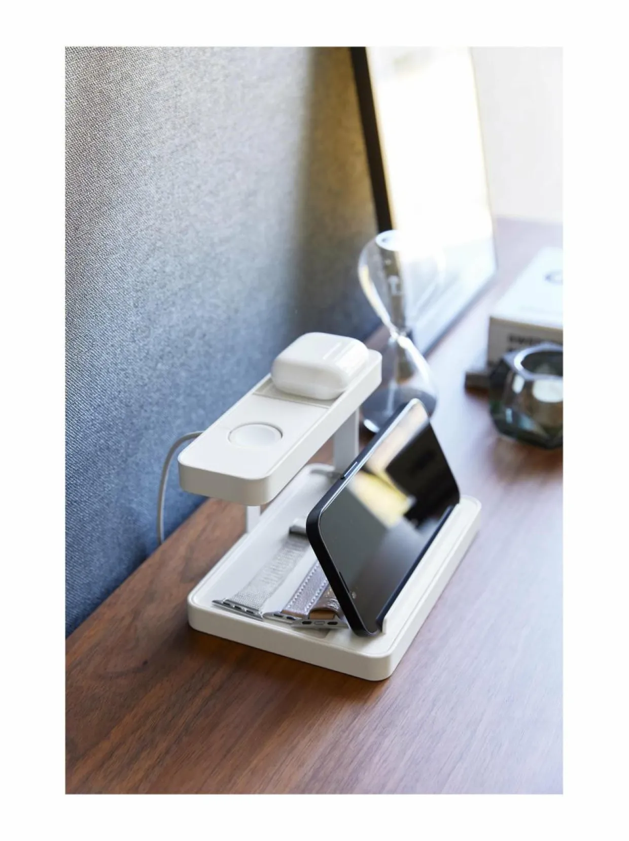 Tower Smartphone & Device -latausteline