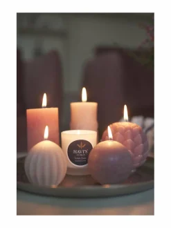 White Linen -tuoksukynttilä