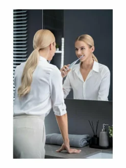 X Pro Digital -sähköhammasharjapakkaus